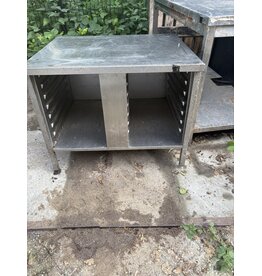 RVS Onderstel met Platenrek 85 x 70 x 70cm (B x D x H) Wordt schoongemaakt bij levering