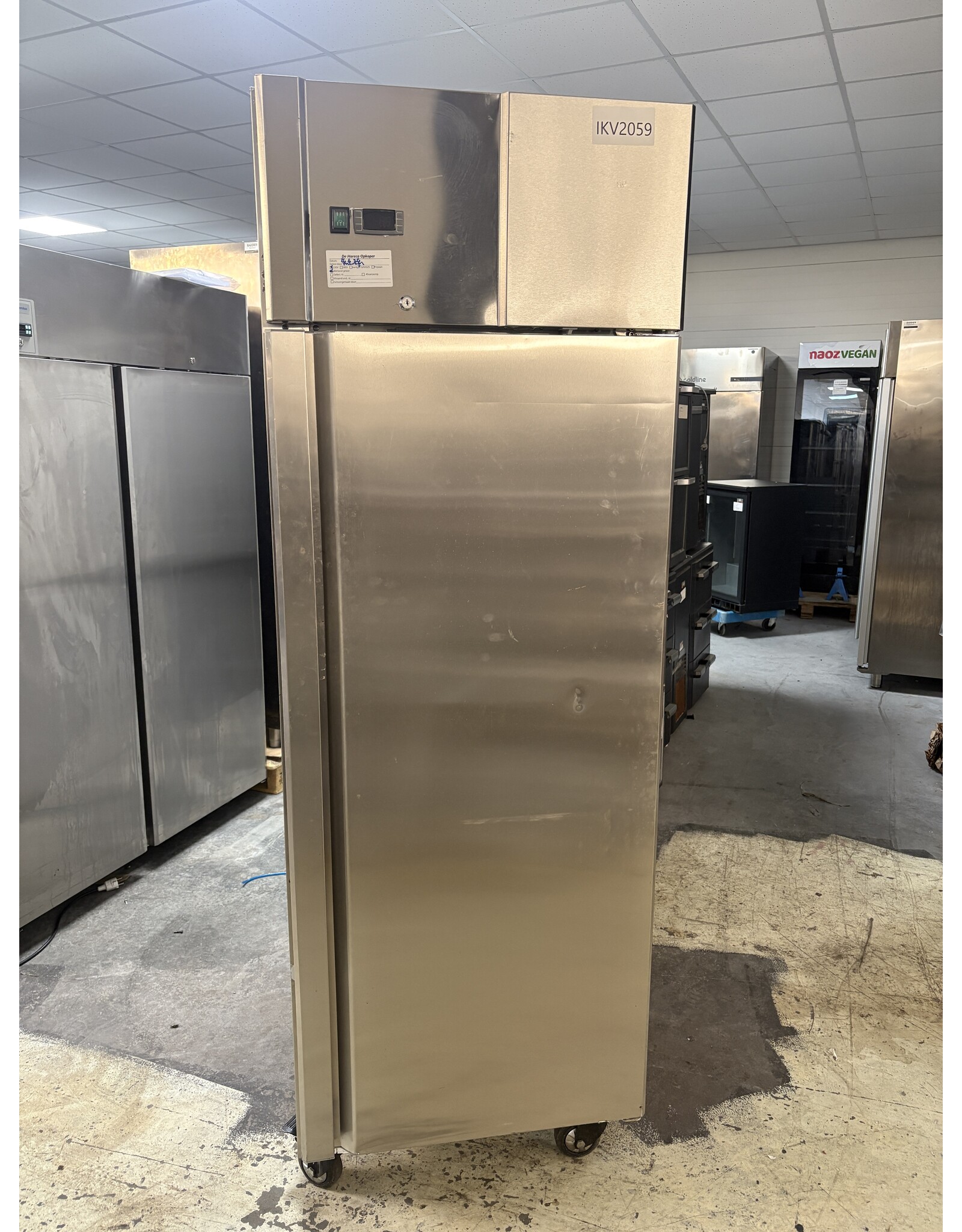 Edelstahl-Kühlschrank GN550TNZ