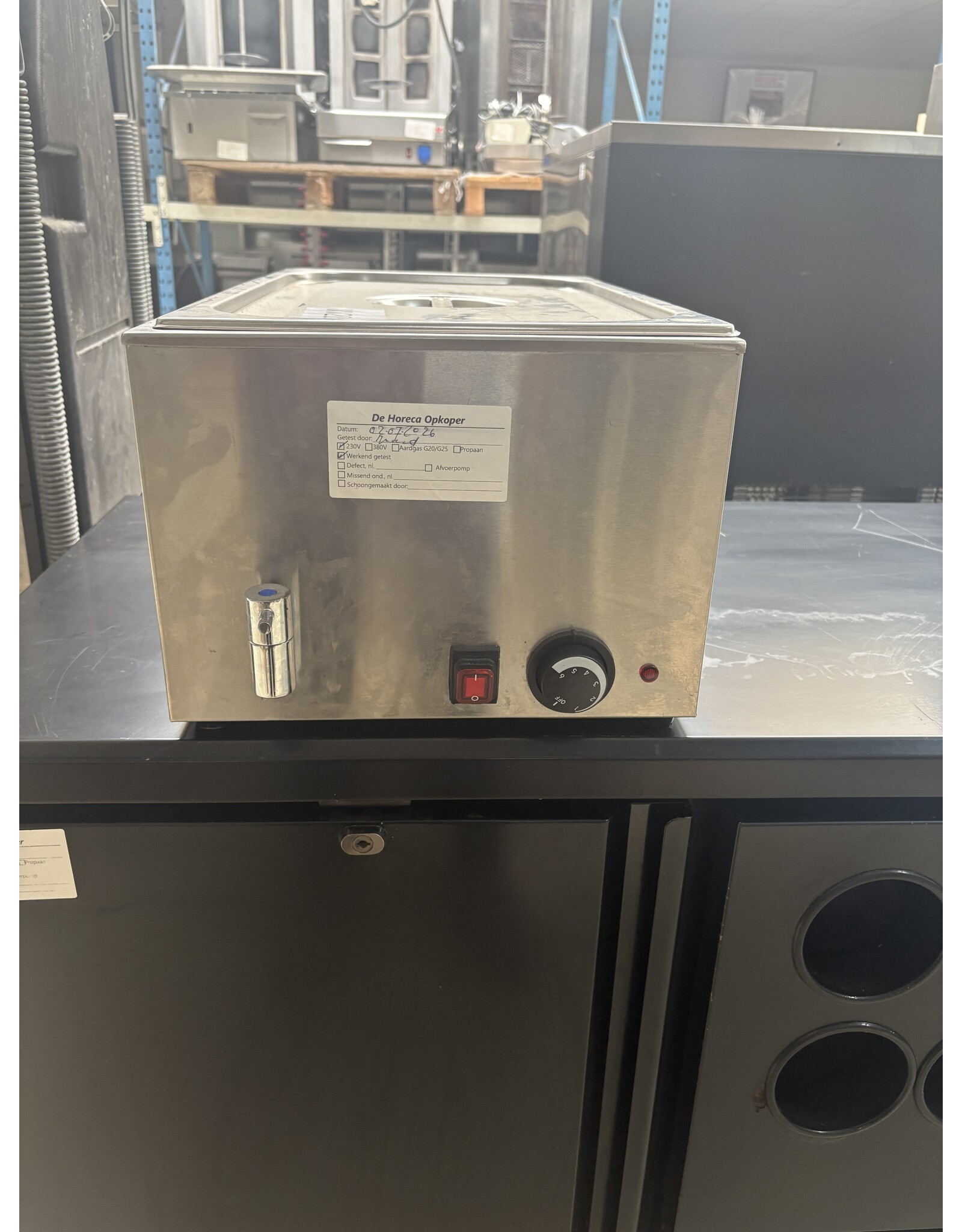 Bain Marie Bain-marie Warmhoudbak met Aftapkraan Let op: Zonder binnenbak