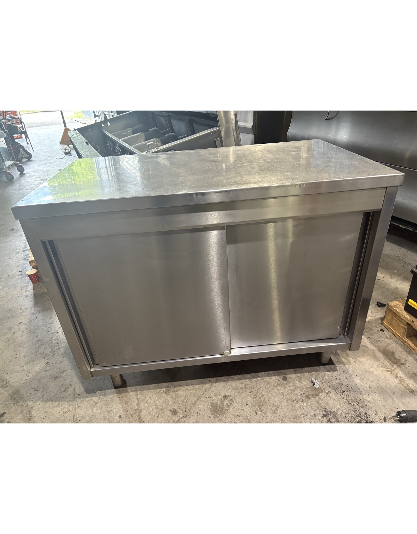 RVS Kast 120x70x90cm (B x D x H)