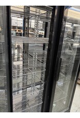 Gewerblicher Kühlschrank mit Glastüren