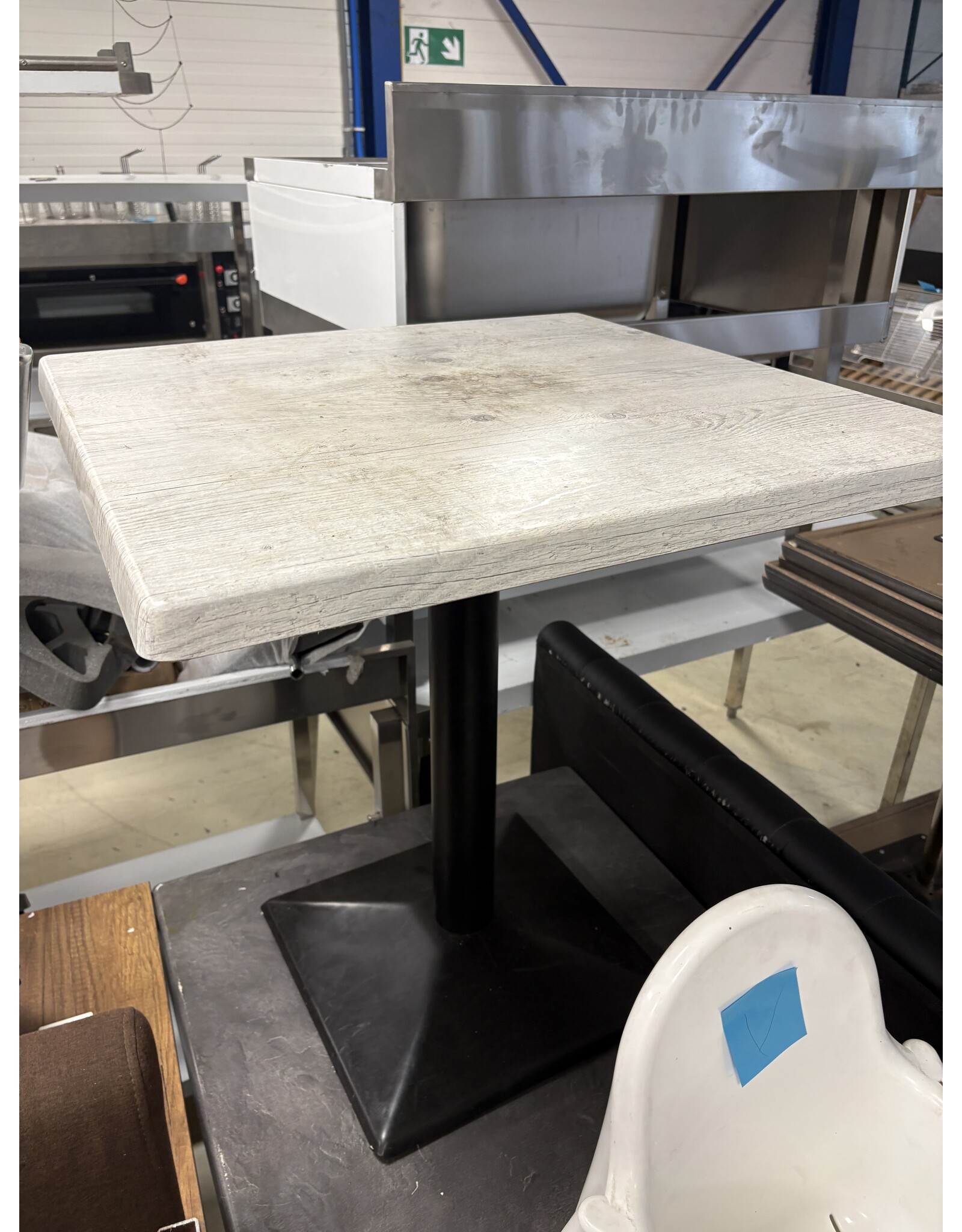 Bistrotisch 69x69x74cm (B x T x H)