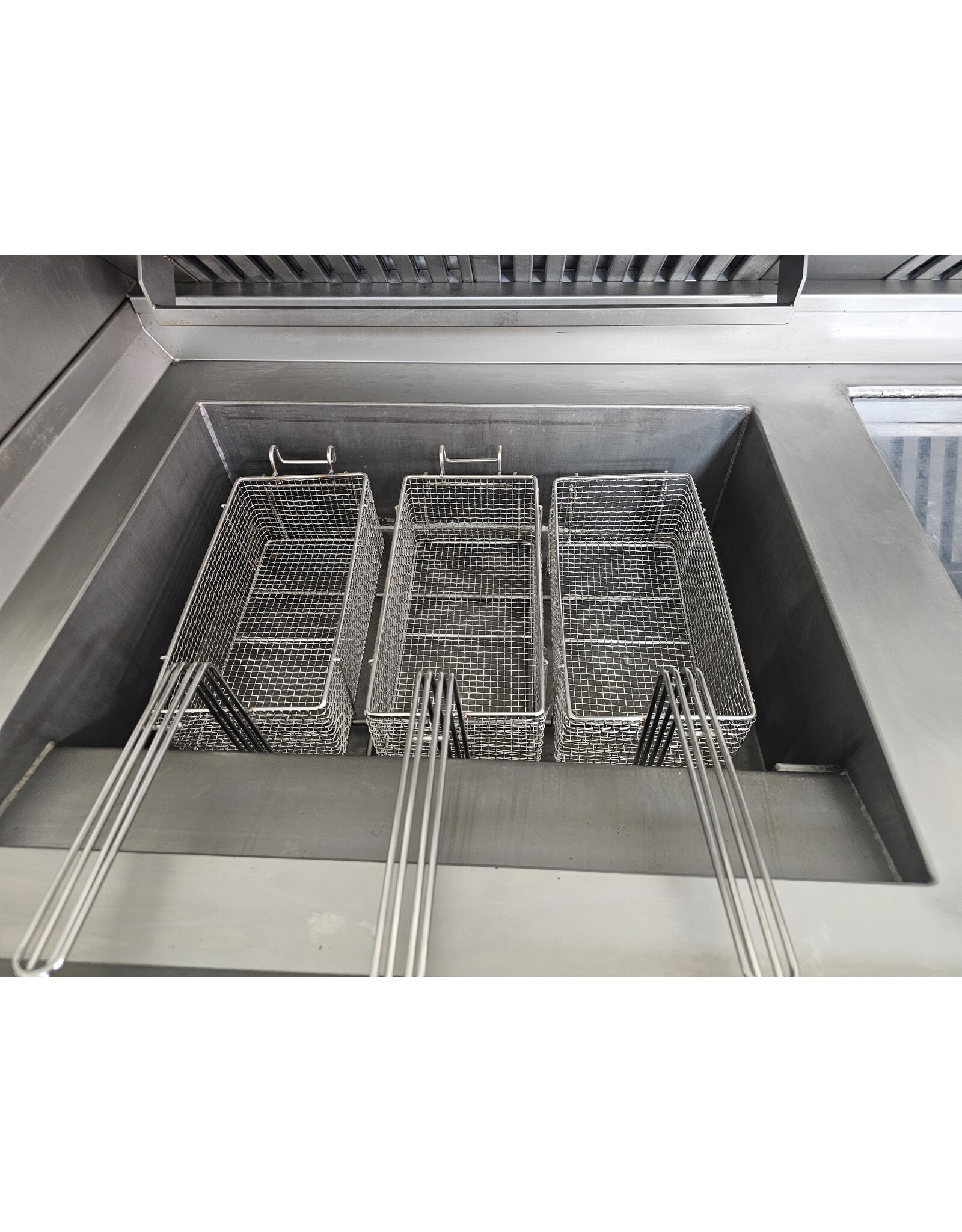 Hegro Hoogrendement 2 pans bakwand friteuse met bakplaat