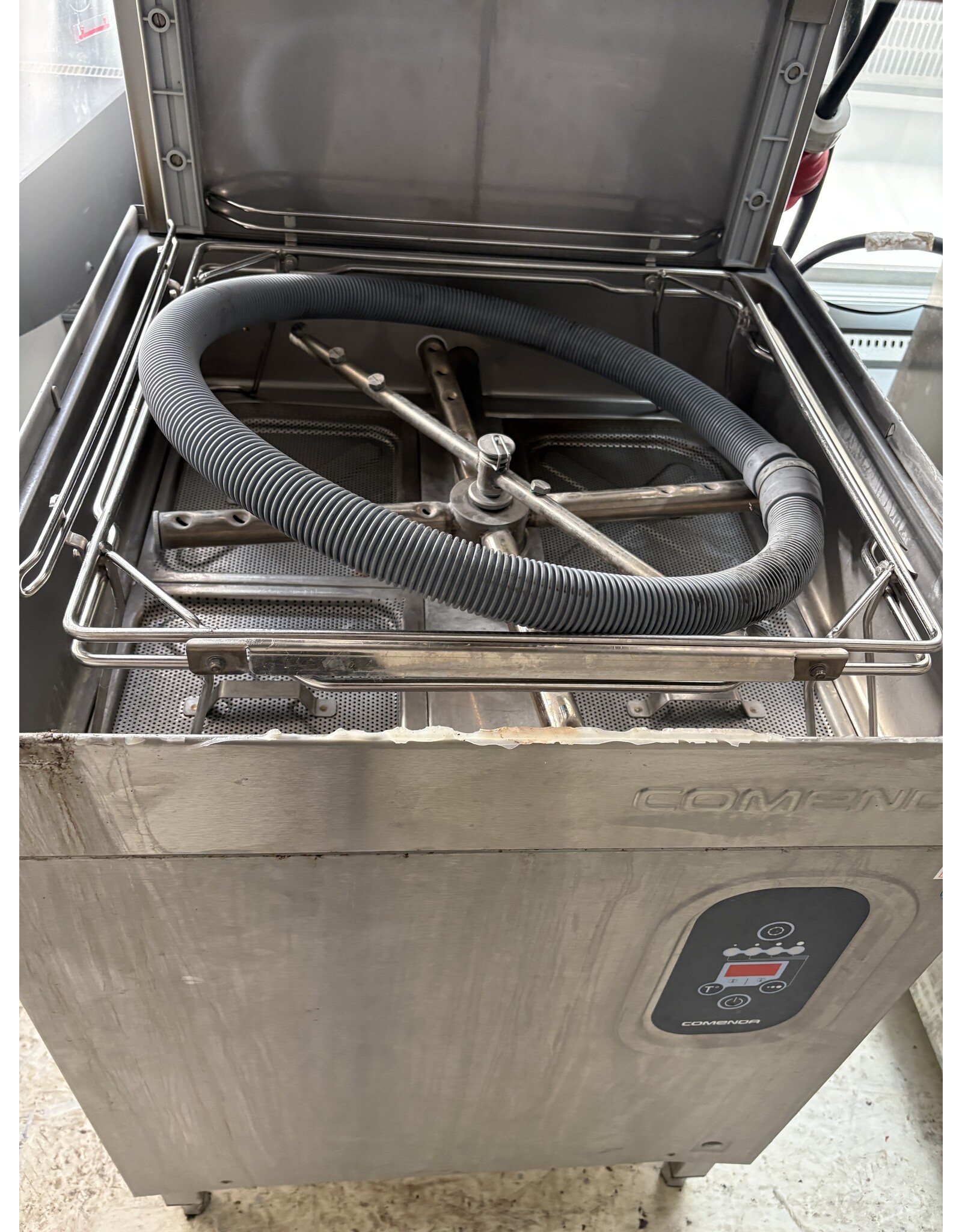 Comenda Comenda C 1300 E BT Professional Durchschubgeschirrspüler