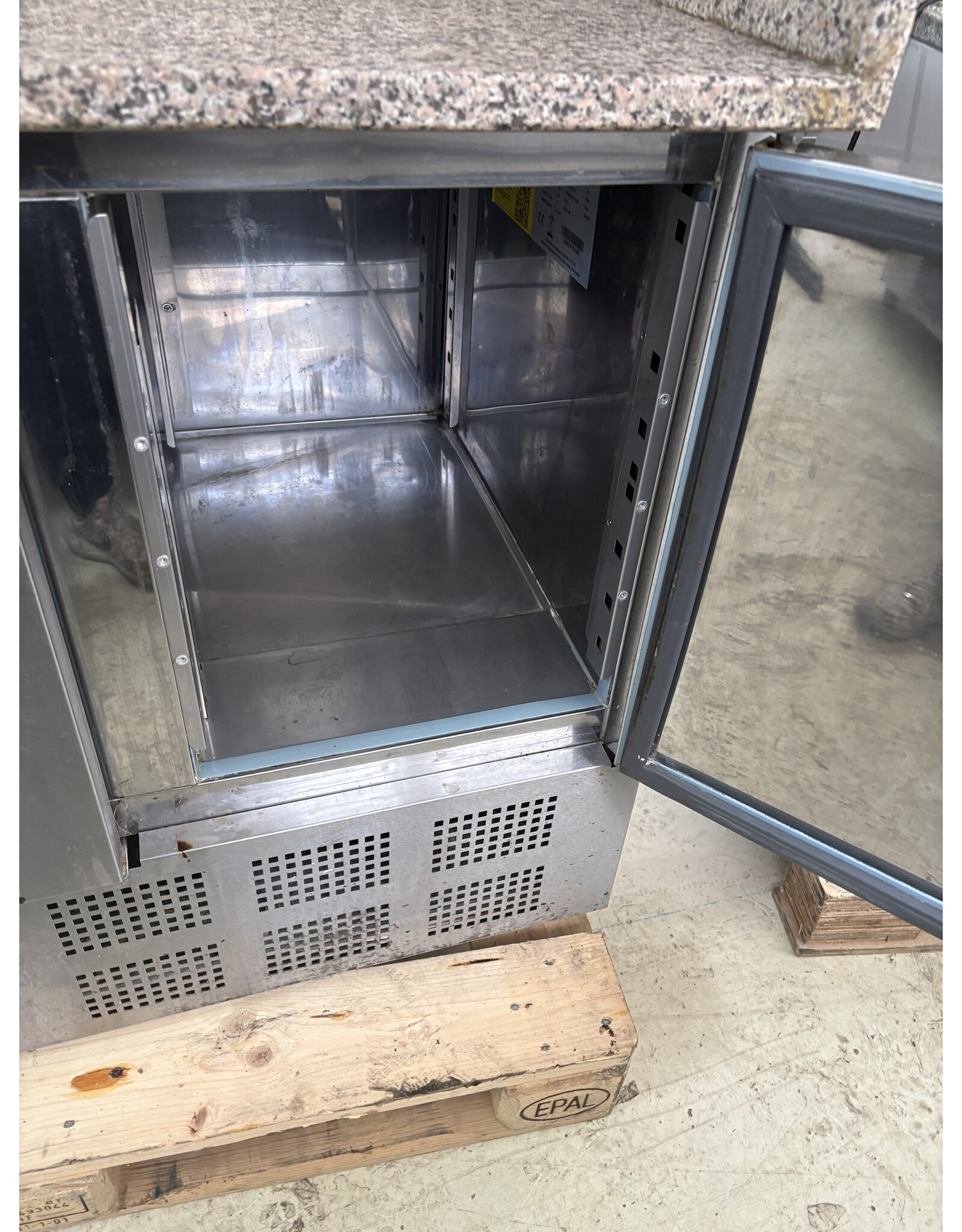 Polar Polar CN402-E Pizzawerkbank