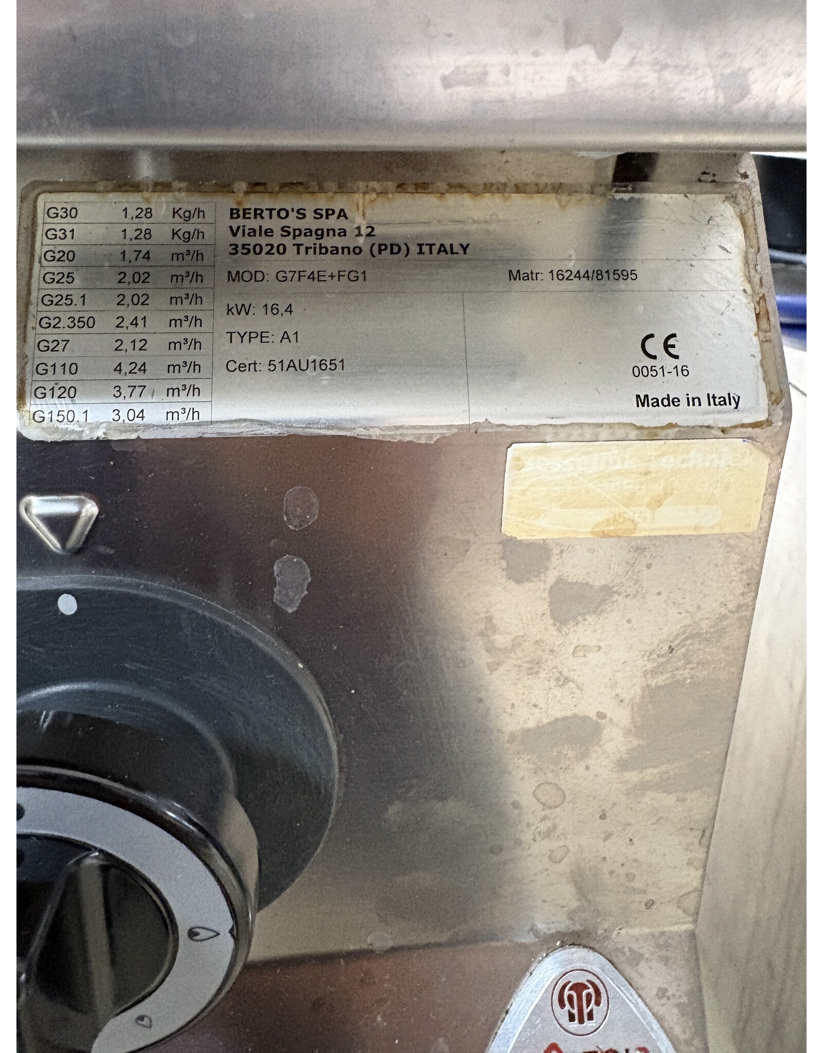 Bertos Bertos G7F4E+FG1 Gasherd mit Backofen