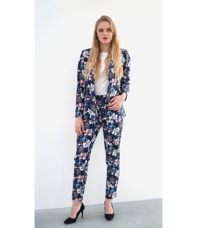 Suited Suited Flower Bomb Broek