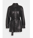 VERO MODA CURVE VMBUTTERDEBBIE COATED JACKET CURVE BLACK