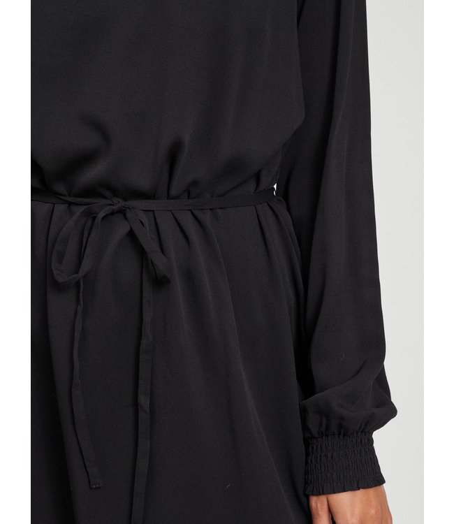 VILA VIVANIA SMOCK L/S DRESS/SU BLACK