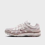 Nike WMNS P-6000