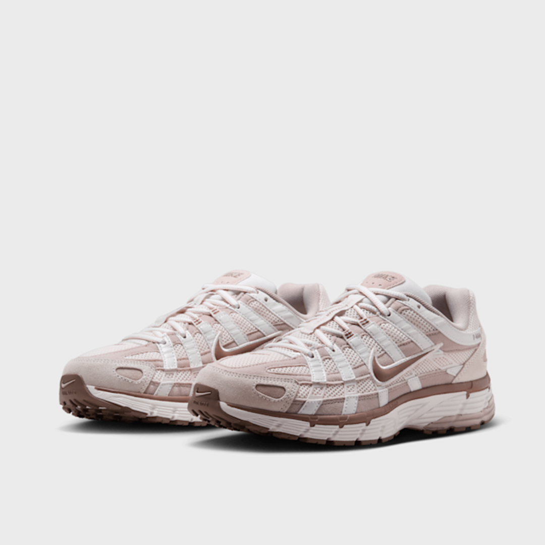 Nike WMNS P-6000