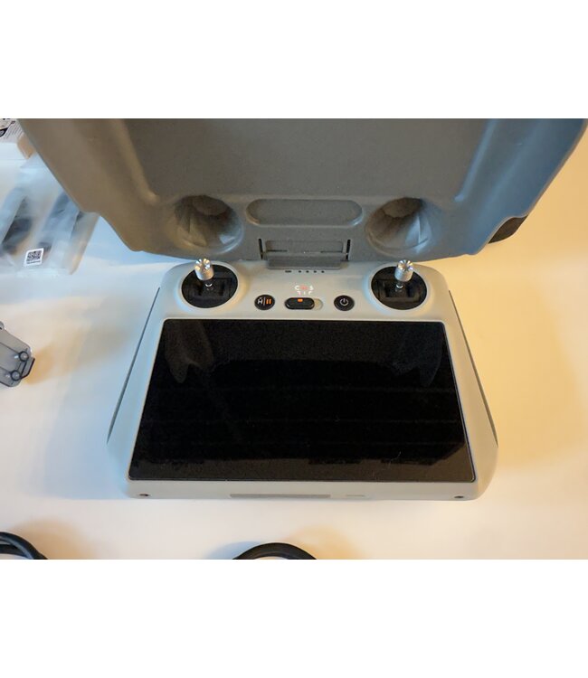 DJI MINI 3 PRO Fly More Combo - garantie - draagkoffer-occasion