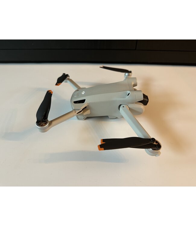 DJI MINI 3 PRO Fly More Combo - garantie - draagkoffer-occasion