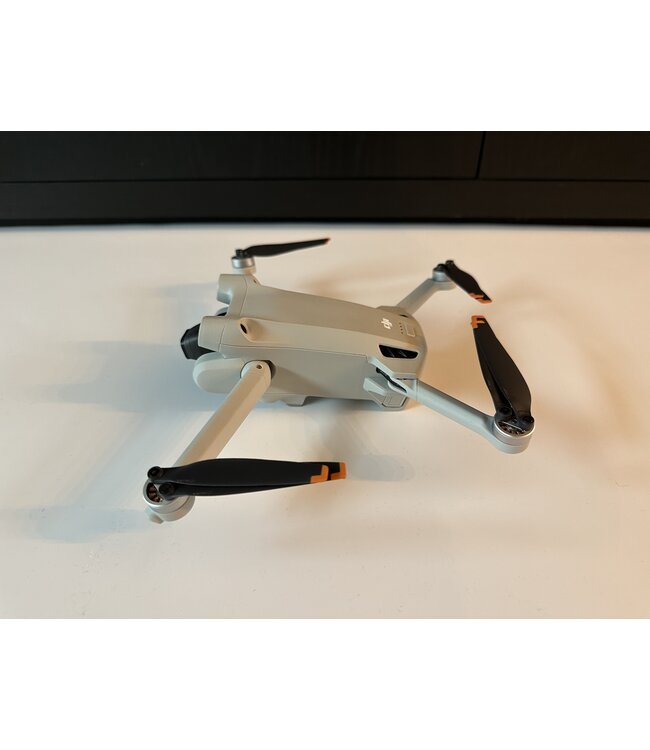 DJI MINI 3 PRO Fly More Combo - garantie - draagkoffer-occasion
