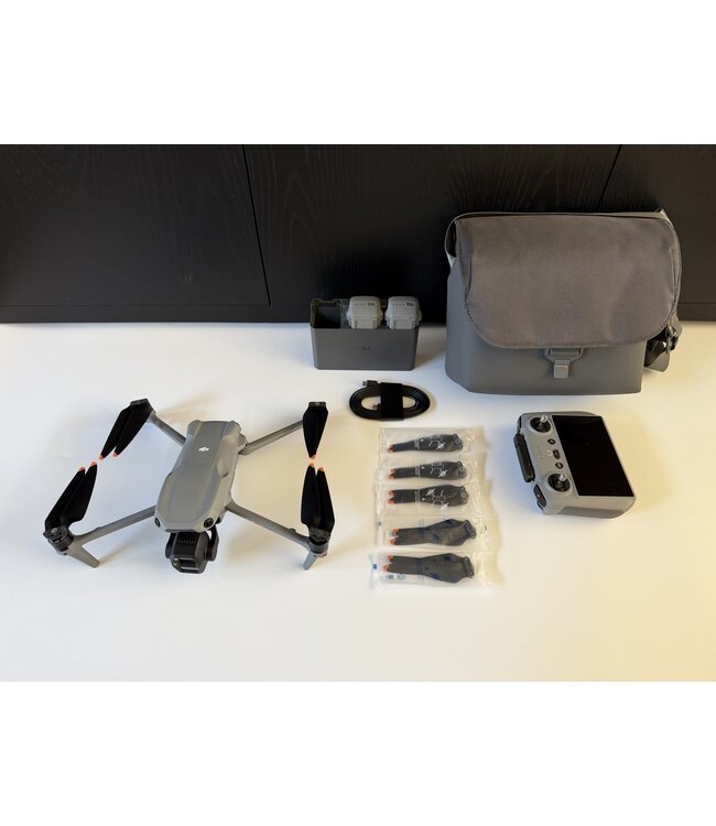 DJI AIR 3S - Fly More Combo - RC 2 controller - sublieme conditie - occasion