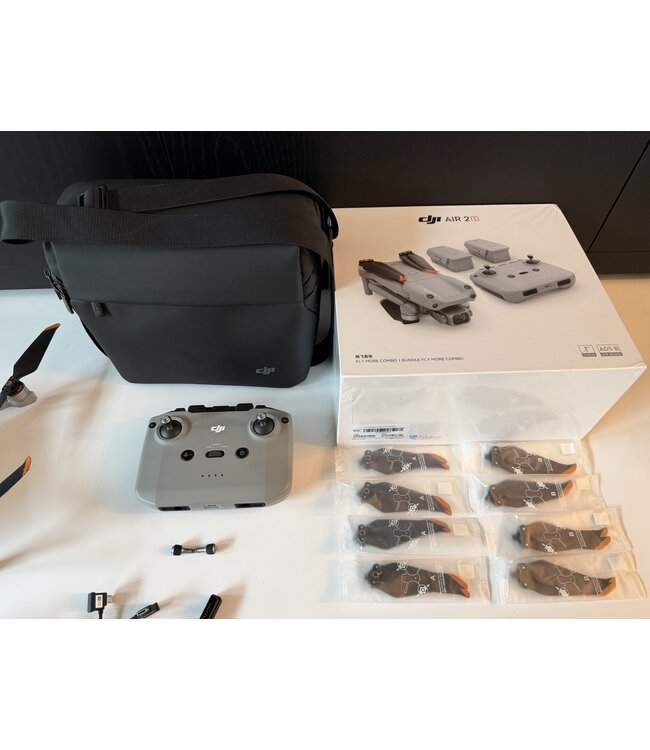 DJI AIR 2S Fly More Combo - garantie - rc231 controller