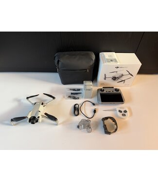 DJI DJI MINI 4 PRO Smart controller- FLY MORE - occasion