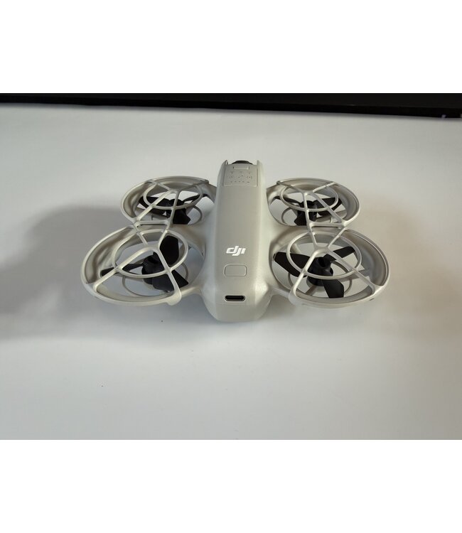 DJI NEO Fly More Combo + rc n3 controller bijna volledig nieuw +nd filters