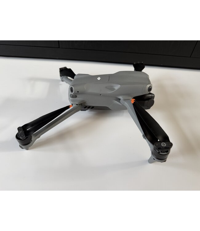 DJI Air 3+FMC jong gebruikt-garantie