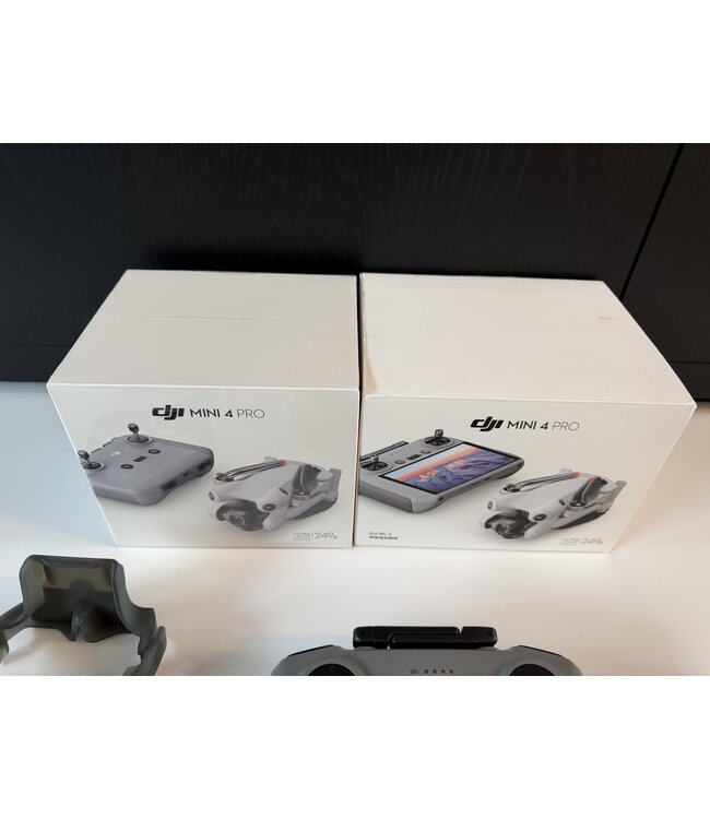 DJI MINI 4 PRO Smart controller- FLY MORE - occasion