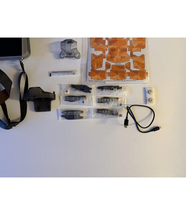 DJI MINI 4 PRO Smart controller FMC- lichte gebruikerssporen
