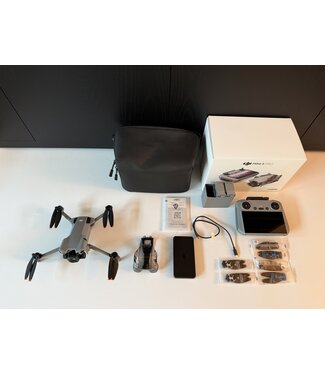 DJI DJI MINI 5 PRO Smart controller FMC- nieuwstaat