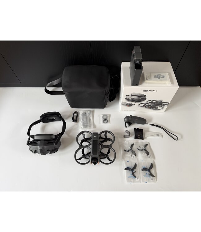 DJI Avata 2 - Fly More Combo (Three Batteries) -  marge
