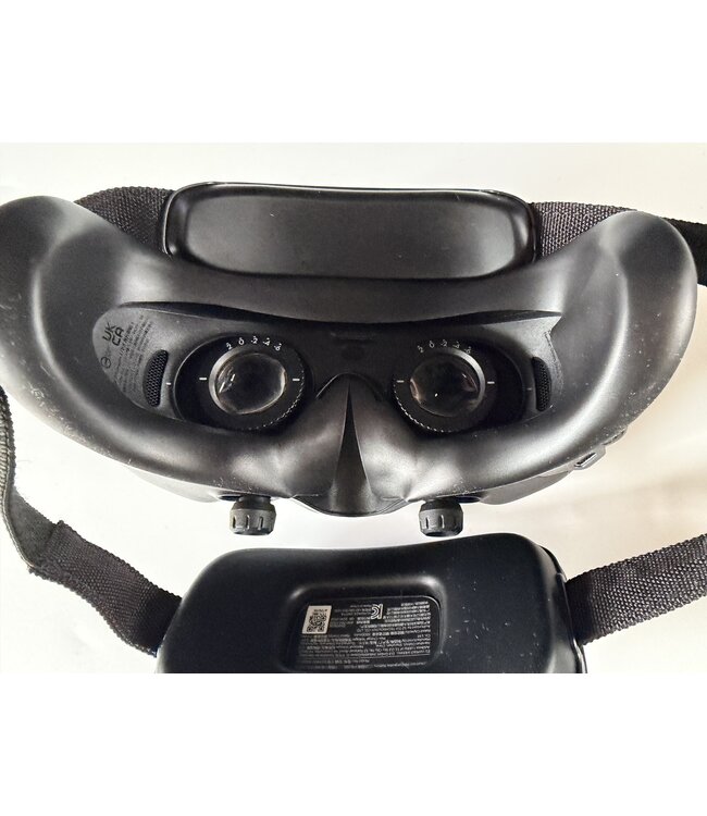 DJI Avata 2 - Fly More Combo (Three Batteries) -  marge