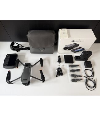 DJI DJI MAVIC 3 PRO FMC met RC PRO controller (garantie)  gebruikt