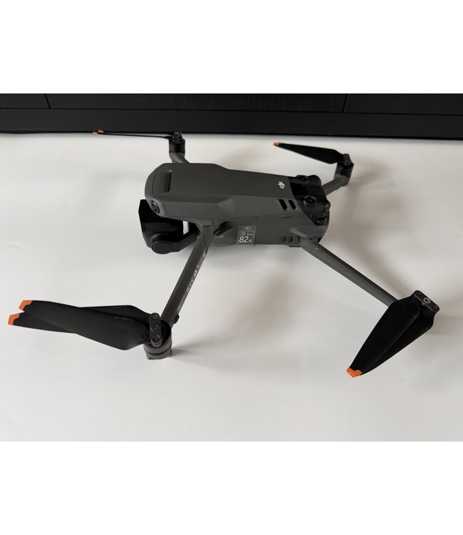 DJI MAVIC 3 PRO FMC met RC PRO controller (garantie)  gebruikt