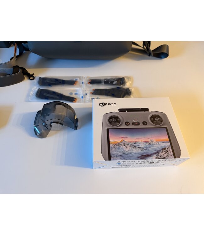DJI AIR 3S - Fly More Combo - RC 2 controller (nieuw) - sublieme conditie - occasion