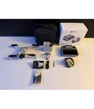 DJI DJI MINI 4 PRO Smart controller FMC- nieuwstaat - garantie