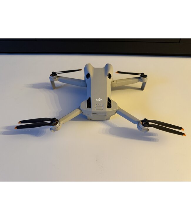 DJI MINI 4 PRO Smart controller FMC- nieuwstaat - garantie