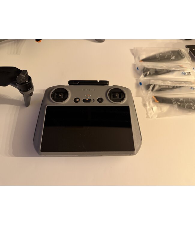 DJI AIR 3S - Fly More Combo - RC 2 controller - sublieme conditie - occasion