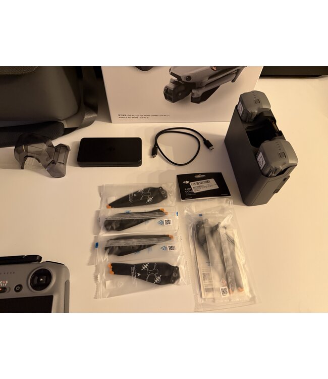 DJI AIR 3S - Fly More Combo - RC 2 controller - sublieme conditie - occasion