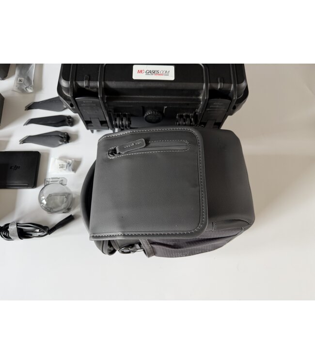 DJI Mavic 2 PRO - FLY MORE KIT - RM500 smart contr. - goede staat