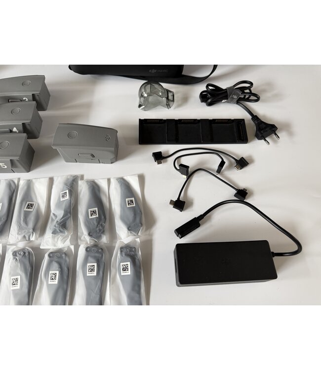 DJI AIR 2 Fly More Combo - garantie - 5 accu's - occasion