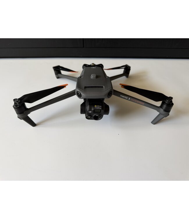DJI Mavic 3 Thermal fly more combo (4 accu’s) - Reburbished