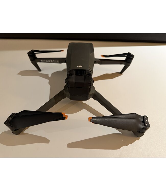 DJI MAVIC 3 PRO FMC met RC PRO controller (garantie)  gebruikt