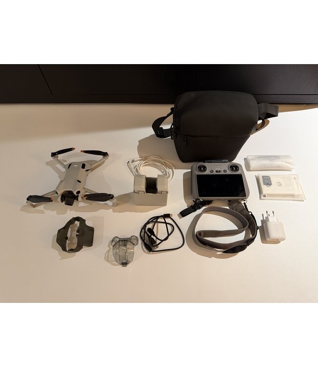 DJI MINI 4 PRO Smart controller FMC- nieuwstaat - garantie