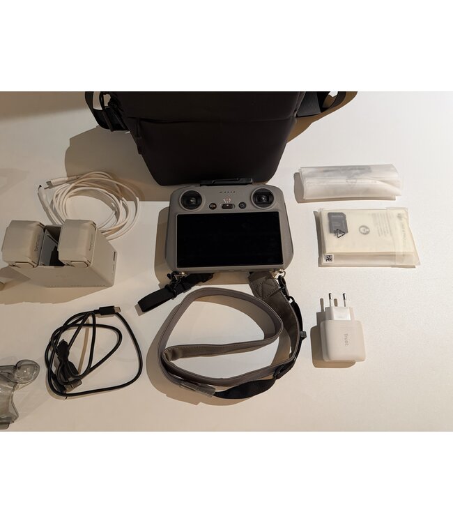 DJI MINI 4 PRO Smart controller FMC- nieuwstaat - garantie