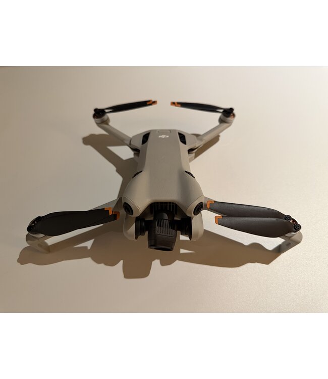 DJI MINI 4 PRO Smart controller FMC- nieuwstaat - garantie