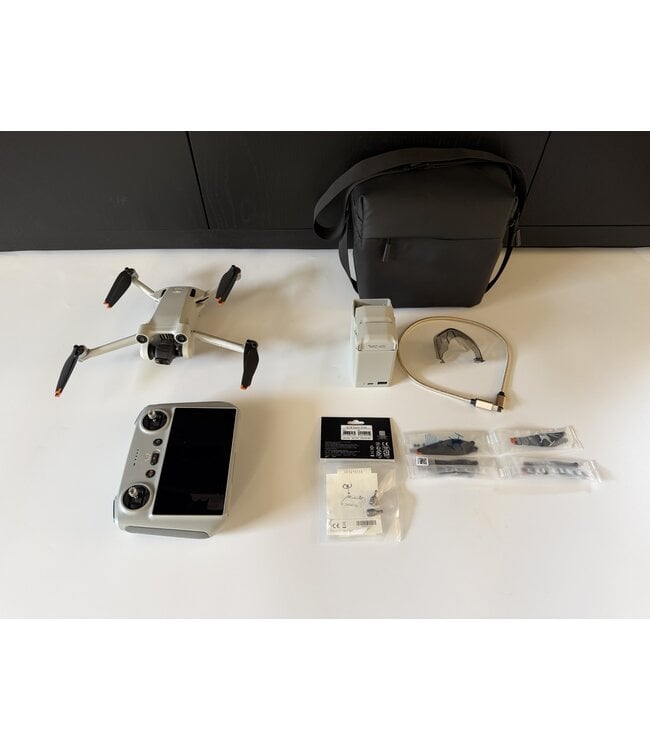 DJI MINI 3 PRO Fly More Combo - garantie - landing pad-occasion