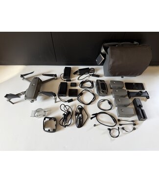 DJI DJI Mavic 2 ZOOM - FLY MORE KIT 5 accu - goede staat