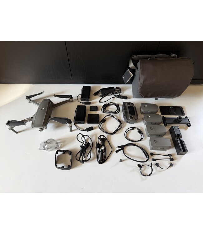 DJI Mavic 2 ZOOM - FLY MORE KIT 5 accu - goede staat