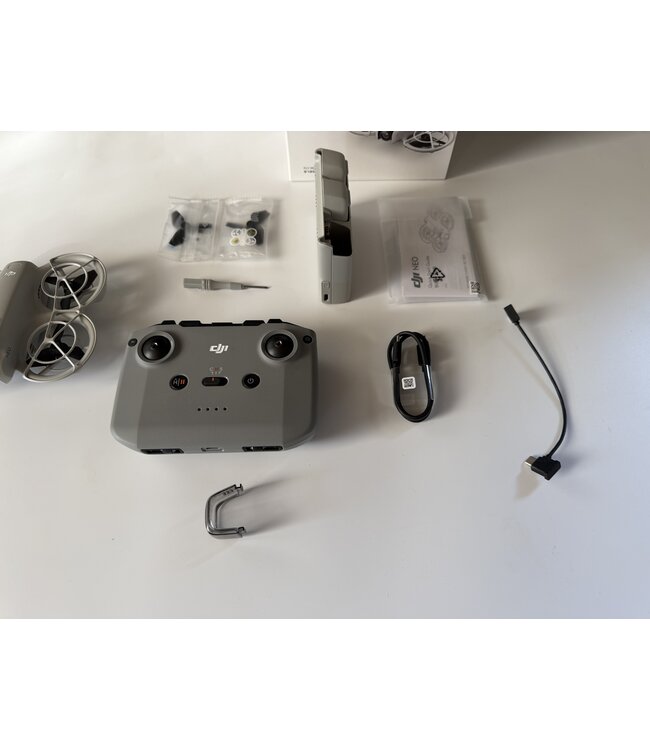 DJI NEO Fly More Combo + rc n3 controller in uitstekende staat