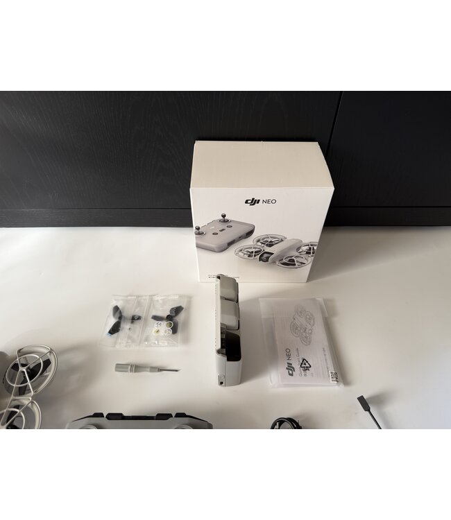 DJI NEO Fly More Combo + rc n3 controller in uitstekende staat