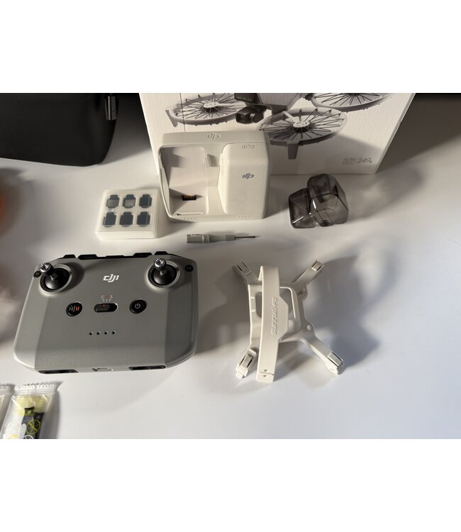 DJI Flip - Fly more Combo(2 accu) Including DJI RC N3