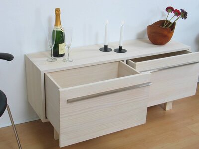 Wit essenhouten TV dressoir / sideboard