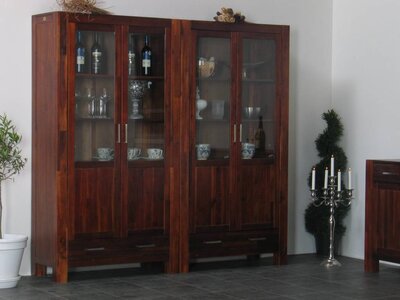 Kastenwand vitrinekasten set van twee massief Acacia